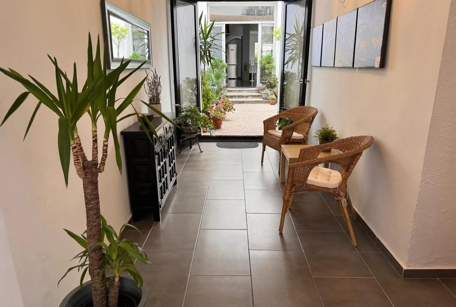 Hostal Mediterraneo Tossa de Mar Guest house