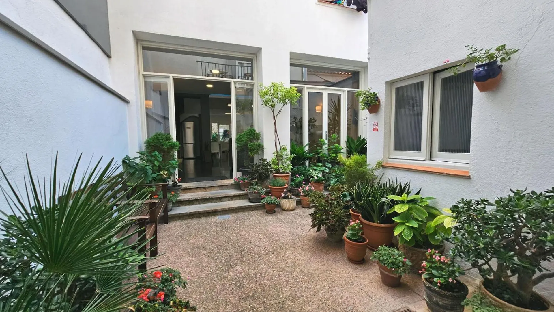 Hostal Mediterraneo Tossa de Mar Guest house